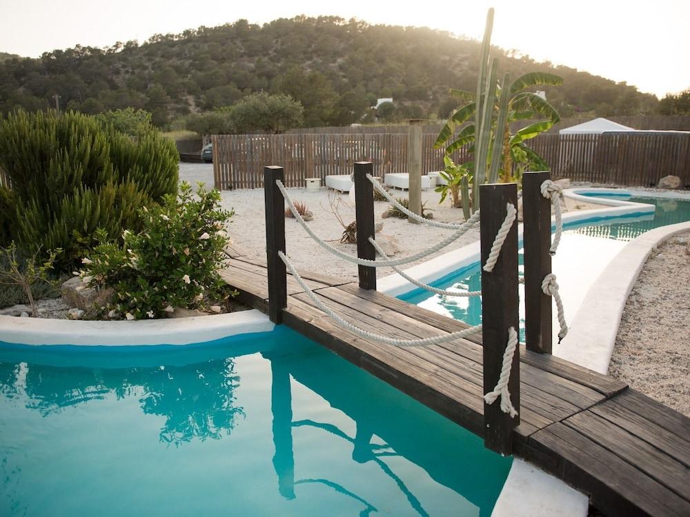 บูทิก โอสตัล ซาลินาส Hotel Sant Francesc de s'Estany ภายนอก รูปภาพ