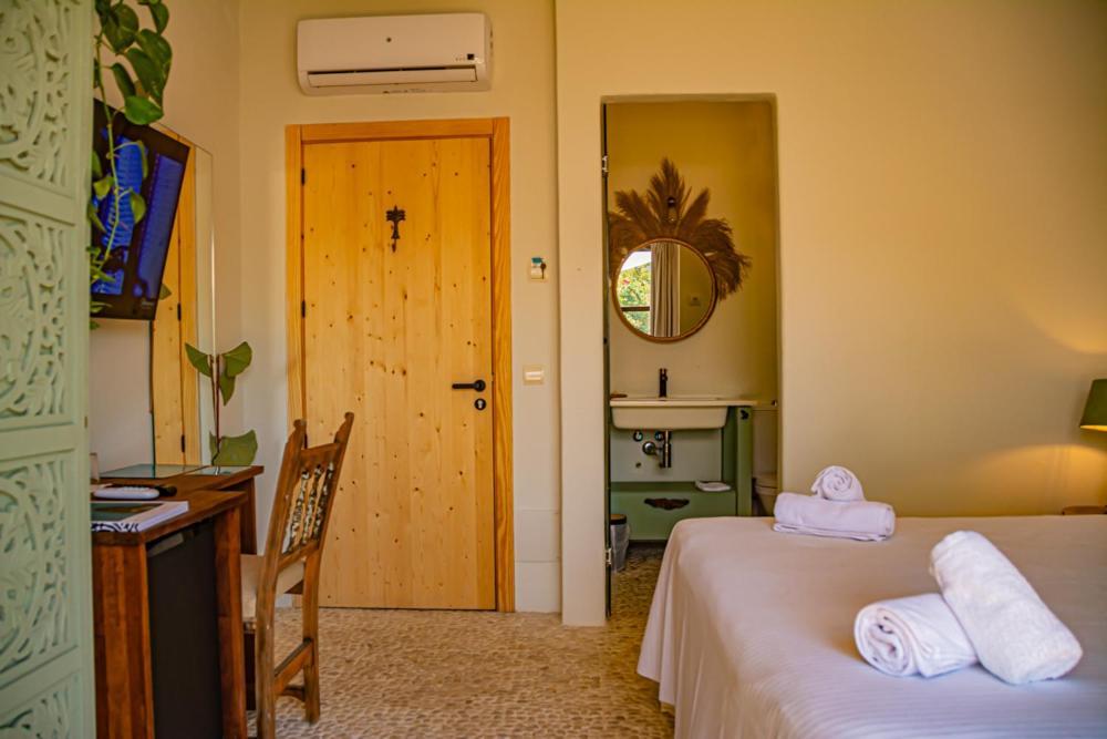 บูทิก โอสตัล ซาลินาส Hotel Sant Francesc de s'Estany ภายนอก รูปภาพ