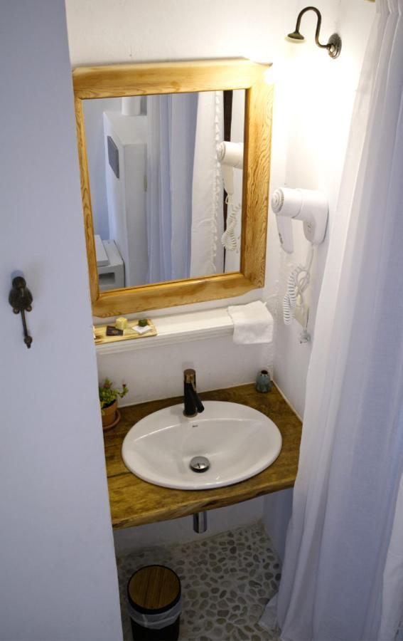 บูทิก โอสตัล ซาลินาส Hotel Sant Francesc de s'Estany ภายนอก รูปภาพ