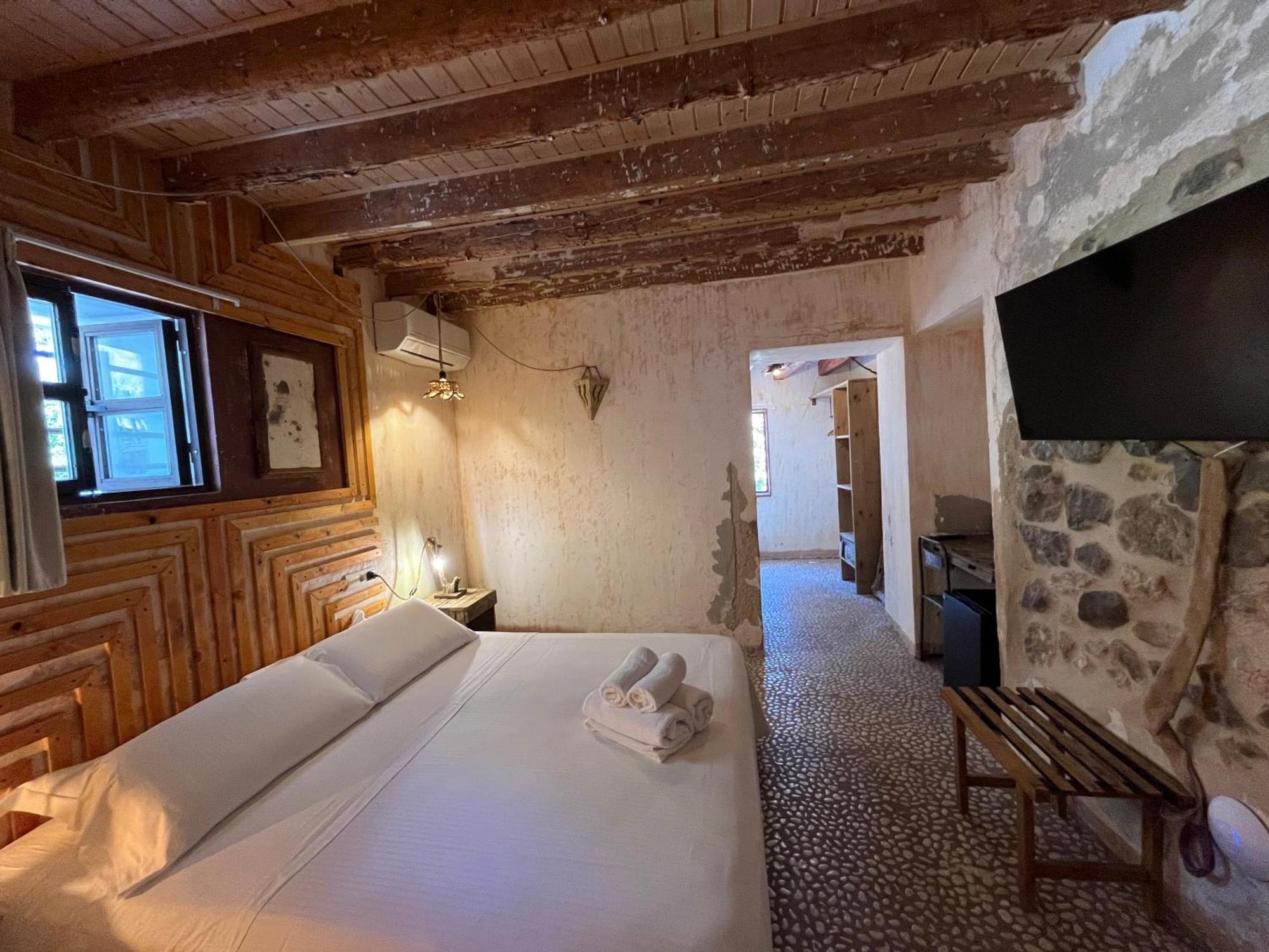บูทิก โอสตัล ซาลินาส Hotel Sant Francesc de s'Estany ภายนอก รูปภาพ